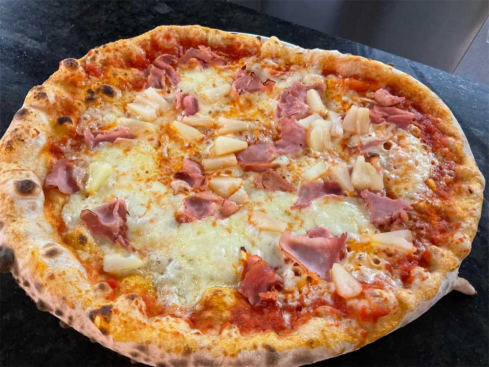 leckere Pizza im Städtedreieck